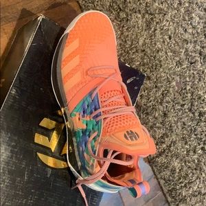 James harden basketball shoes